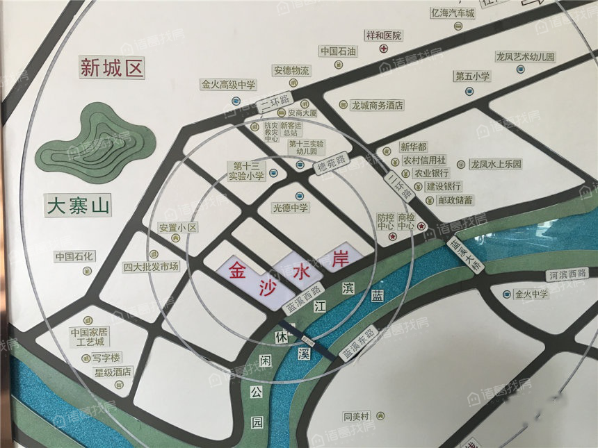 安溪金沙水岸的周边有什么大型商场?