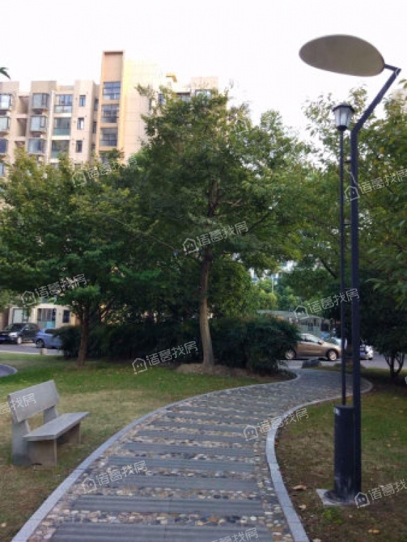 中星怡景花园