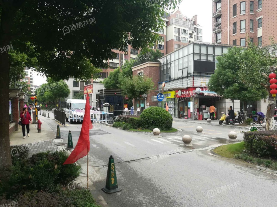 绿地蔷薇九里别墅