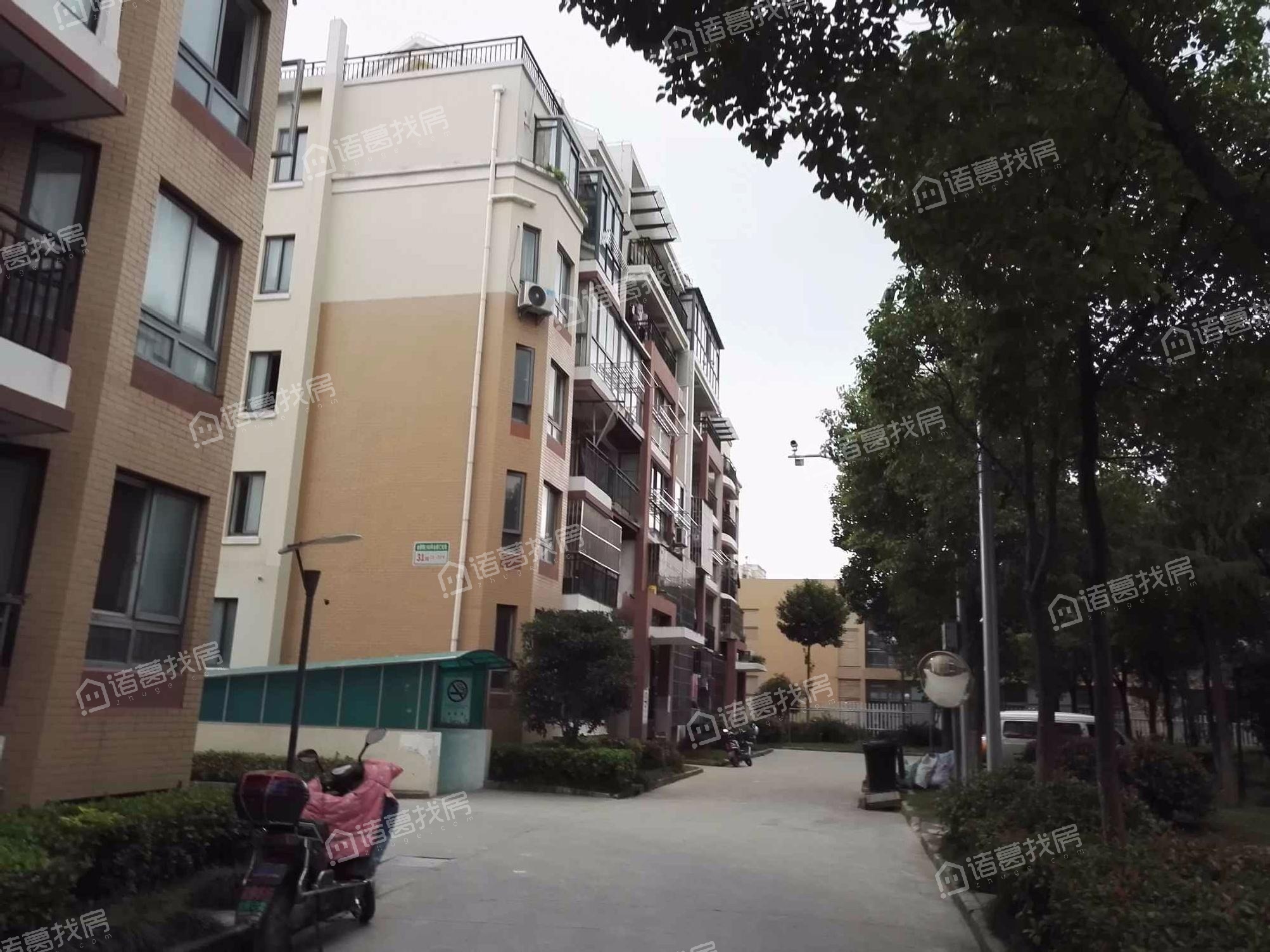 金碧汇虹苑