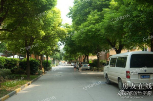 凌兆新村(凌兆路726弄)
