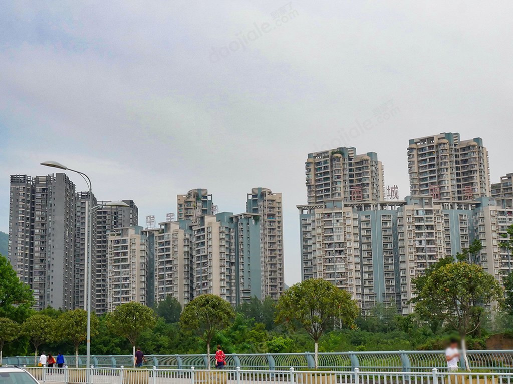 杨公桥 华宇西城丽景三房160万