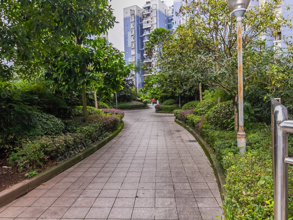 阳光水岸