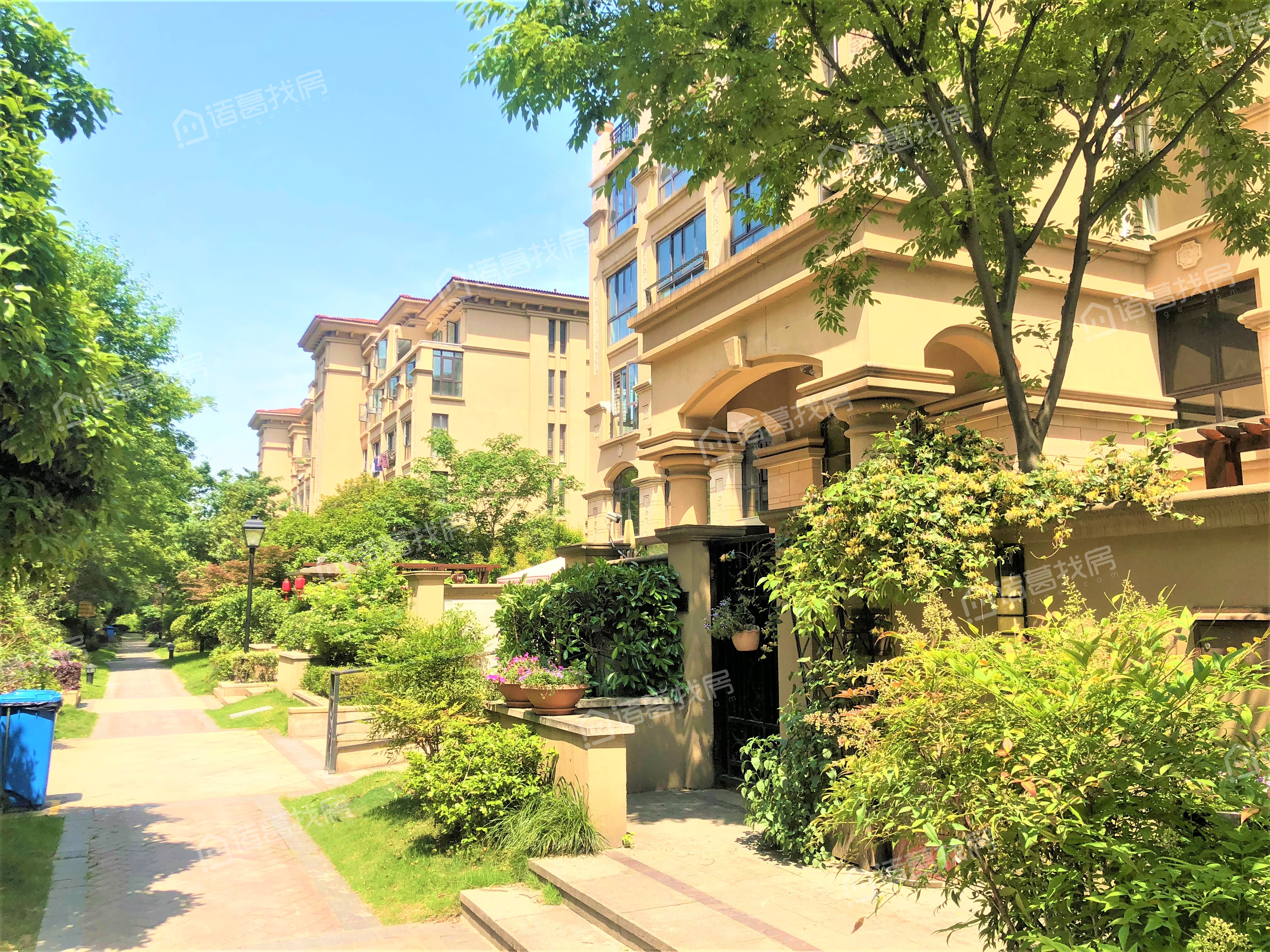 天鹅湖花园b区(别墅)