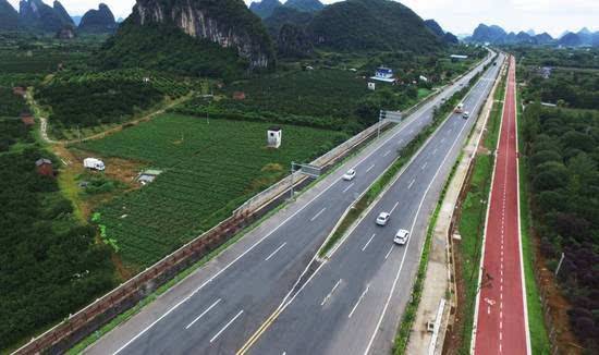 桂林绕城高速公路图片