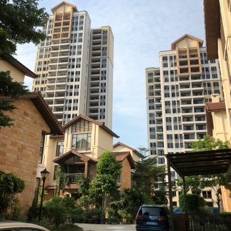 四季金谷二手房,大旺区 四季金谷别墅 9室3厅大旺区 四季金谷别墅 9室