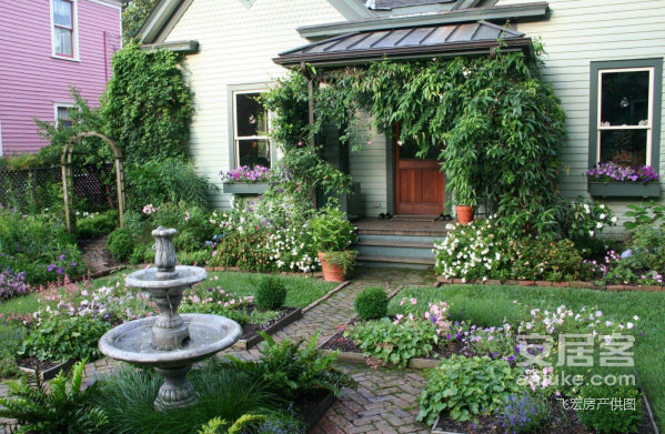 急售紫金苑别墅 242平米 120万 证满5年 院子已铺好