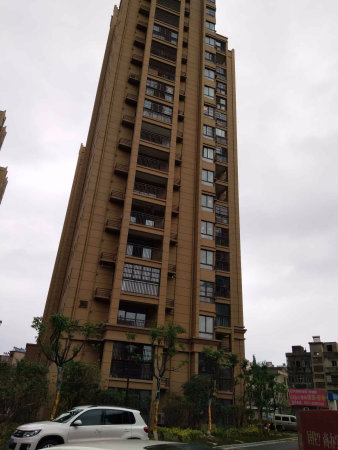 大面积肥西交通主干道旁金宇天地城精装四房中间楼层二手房