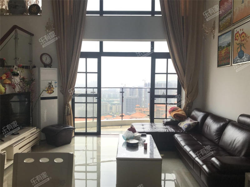 骏景湾复式四房,带露台带装修单价12000多,全小区笋笋一套