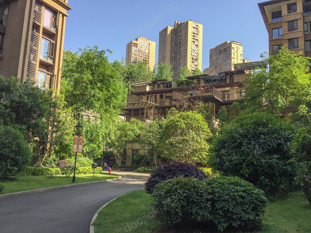 沙坪坝区 华宇城3房400万