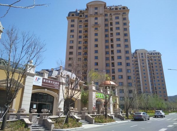 【亿达春田晴湾二手房出售】2室2厅96万!(大连诸葛找房)