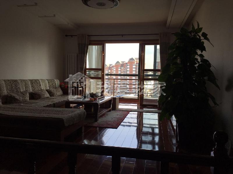 蓝水园大三室采光好无遮挡交通便利看房方便